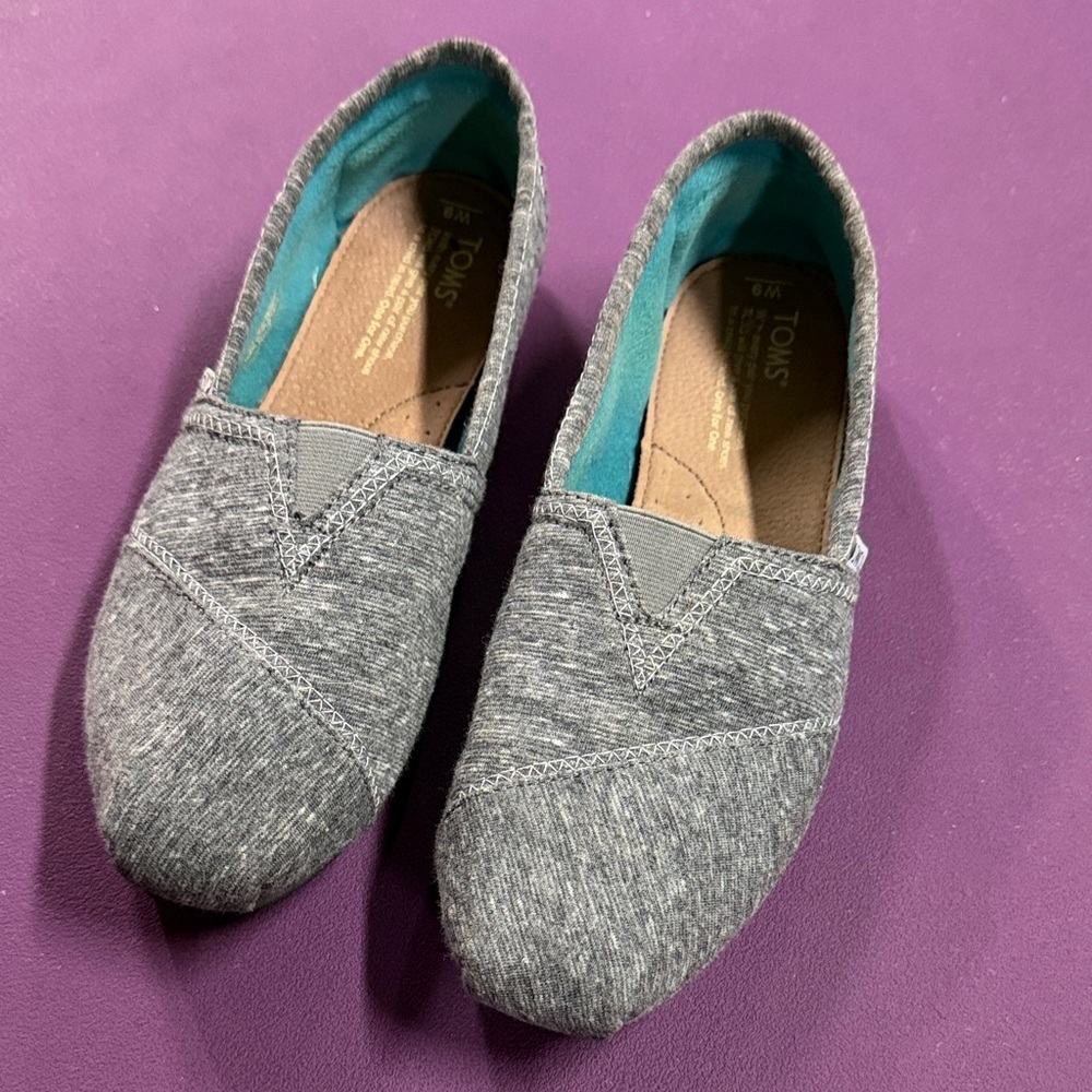 Toms Women's Gray Slip-On Loafers with Teal Lining